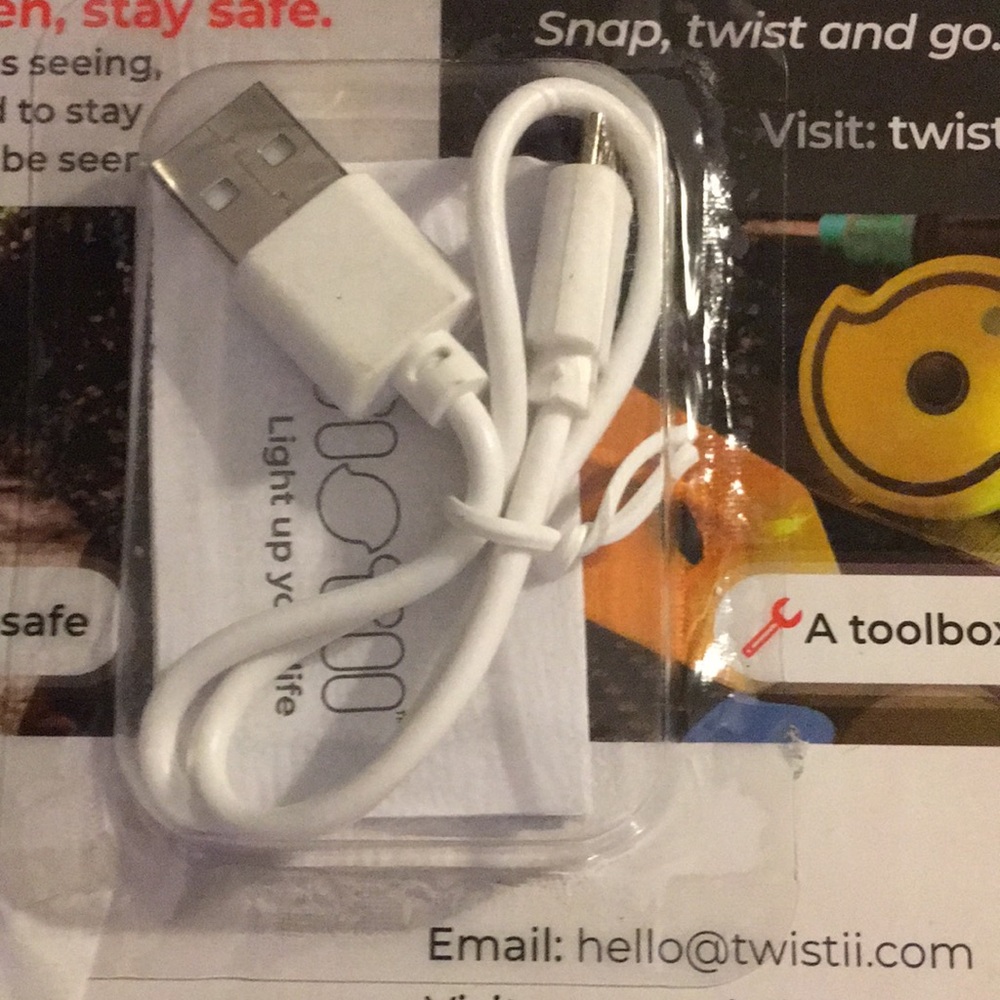Twistii Wrist Flashlight - Picture 8 of 10